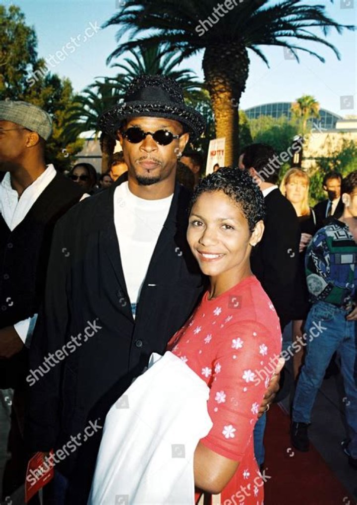Discovering The Life Of Damon Wayans And His Current Wife