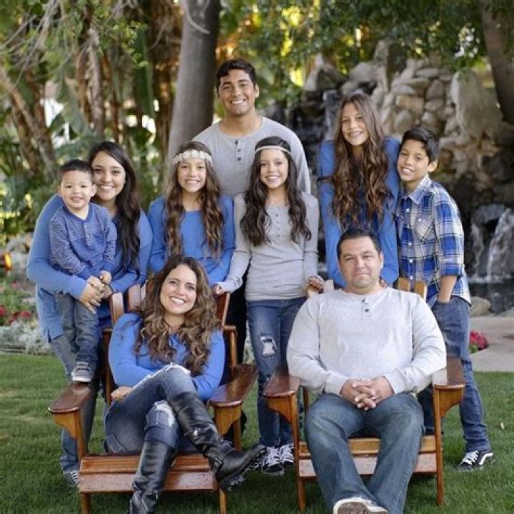Discovering The Roots: Jeff Ortega Family Background
