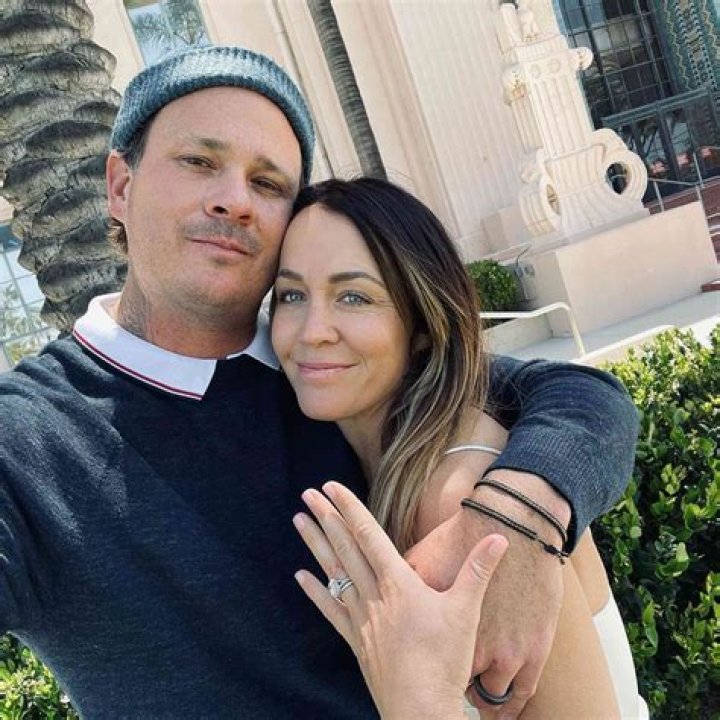 Is Tom DeLonge Married? Uncovering The Truth About His Marital Status