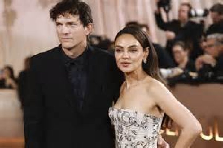 Unveiling The Magic Of Ashton Kutcher And Mila Kunis Wedding