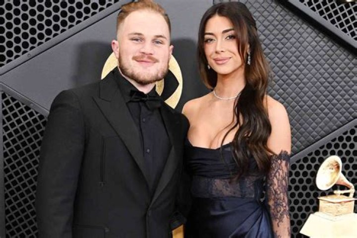 Zach Bryan's Wife: The Woman Behind The Music